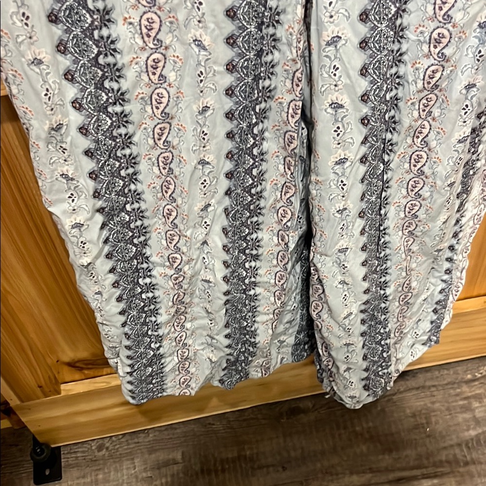 Nevena Rae Light Blue Paisley Patterned Jumpsuit - Picture 6 of 15